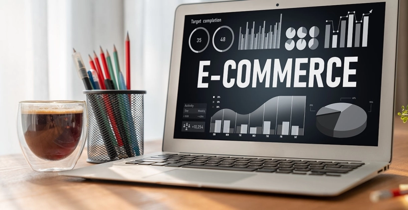 E-commerce_Platforms_Leveraging_Recommendation_Systems_to_Boost_Sales_1